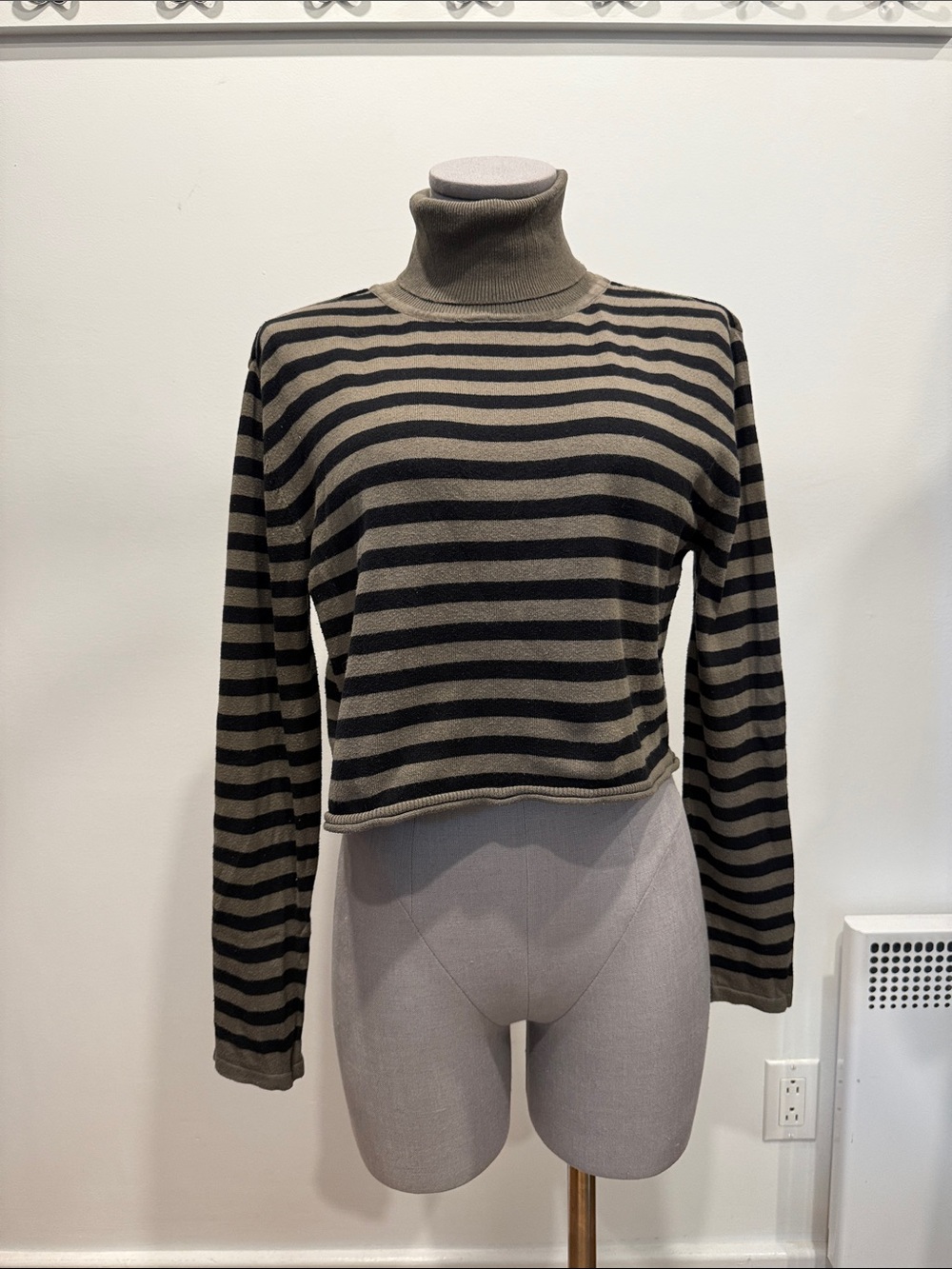 Garage Striped Cropped Turtleneck Sweater XS